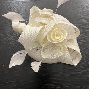 Cream White Clip-on Fascinator & Derby Headpiece